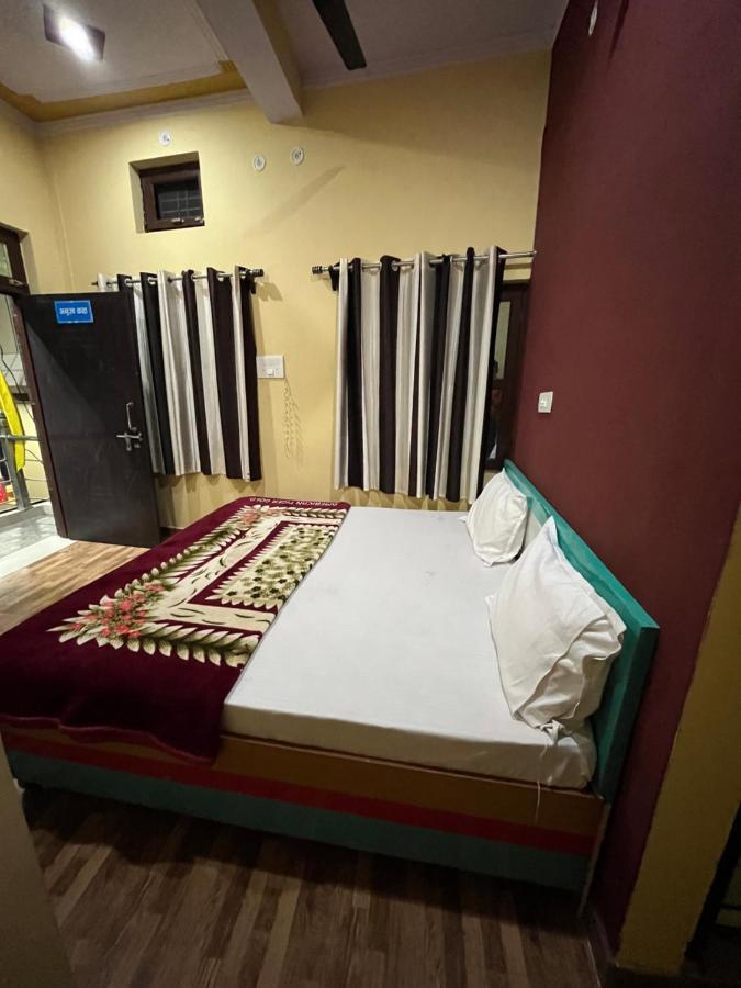 Girish Alay Home Stay Rudraprayag Екстер'єр фото