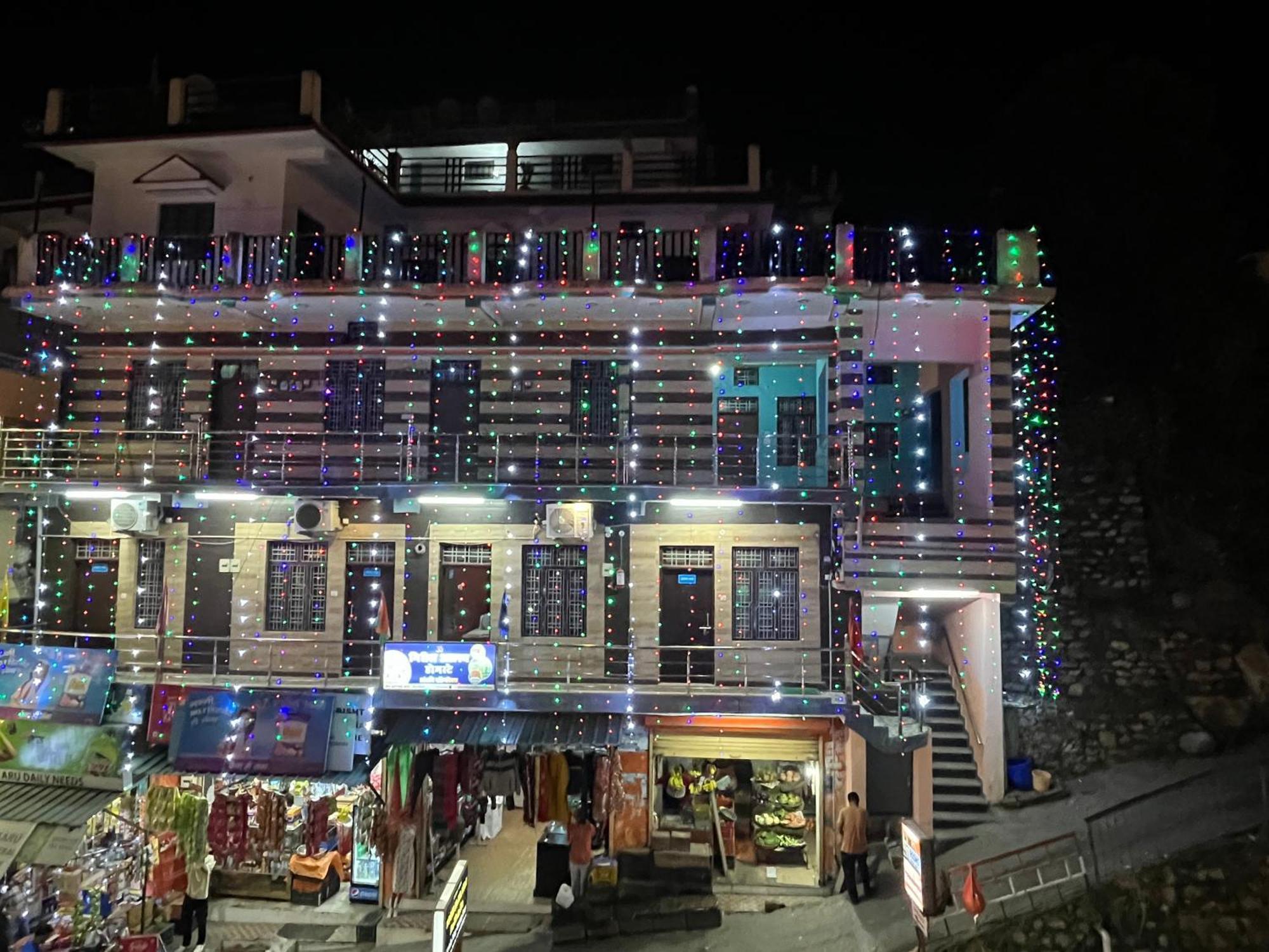 Girish Alay Home Stay Rudraprayag Екстер'єр фото